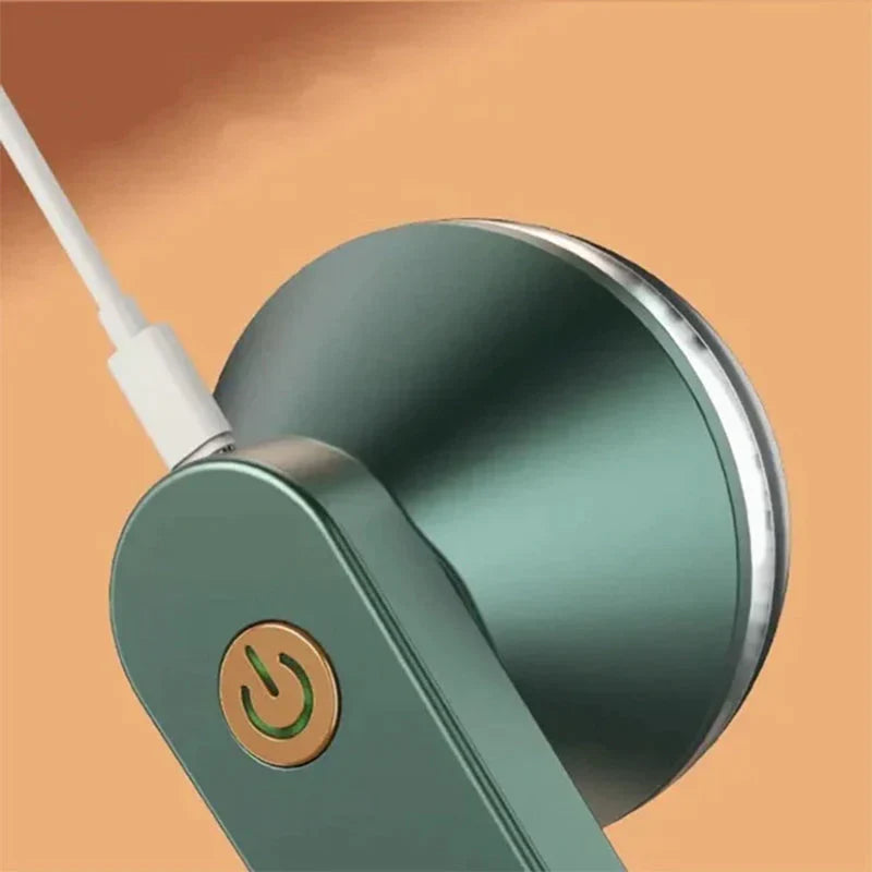 Rechargeable lint remover for impeccable clothing